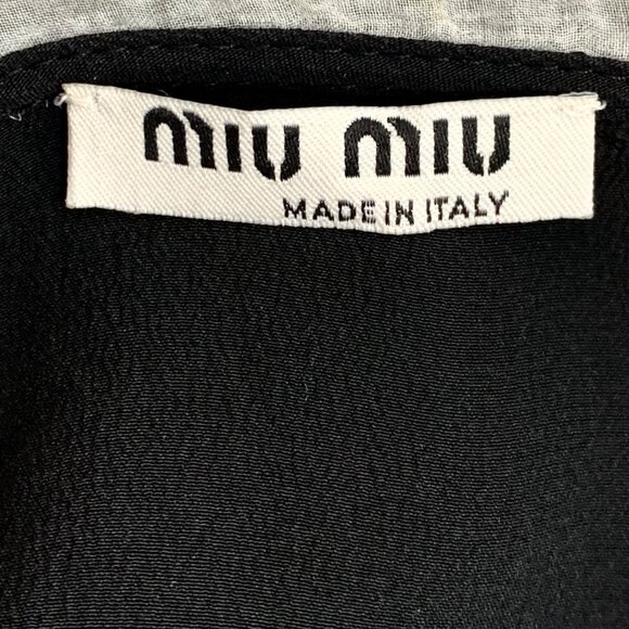 Miu Miu Black silk puff short-sleeve button-up shirt - Picture 5 of 9